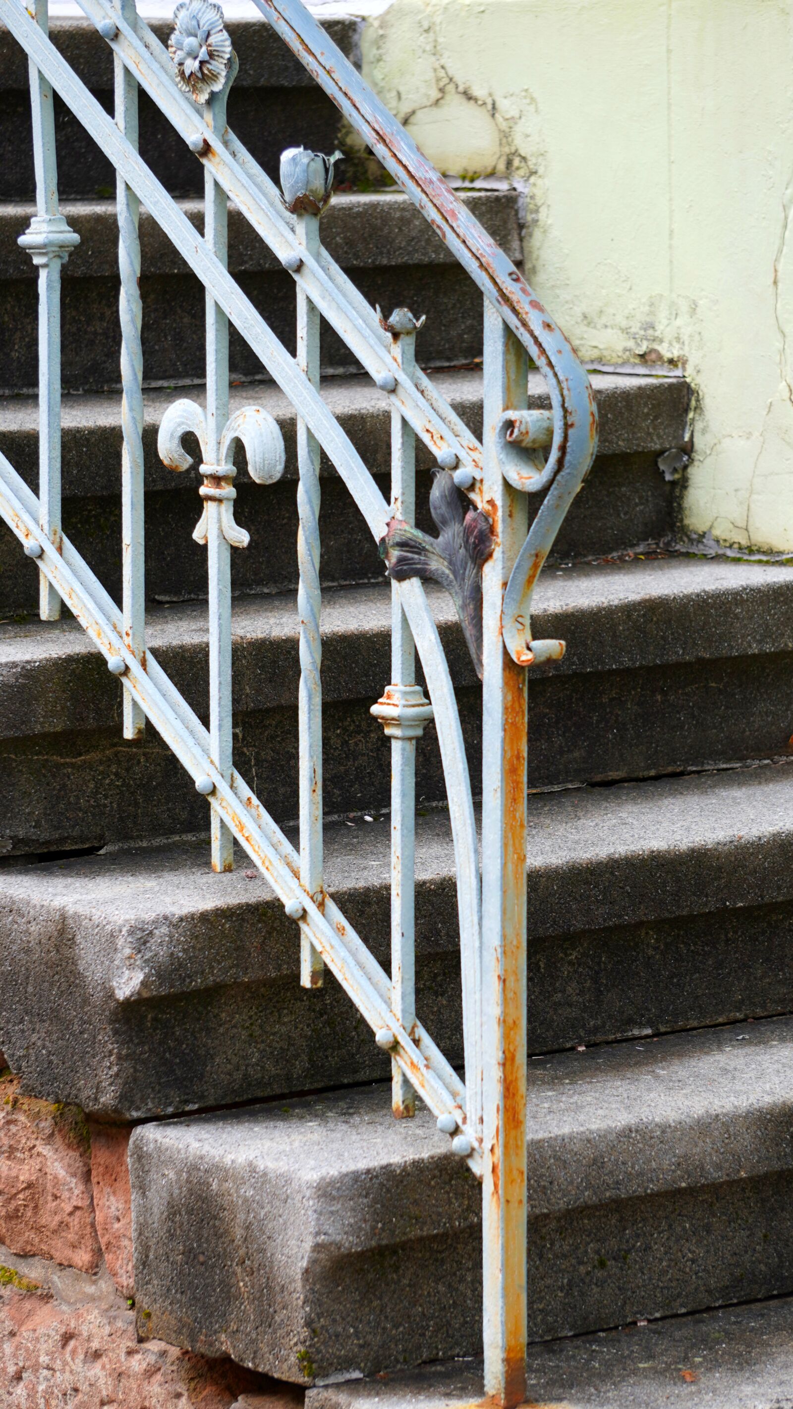 Sony E 55-210mm F4.5-6.3 OSS sample photo. Stairs, metal railings, old photography