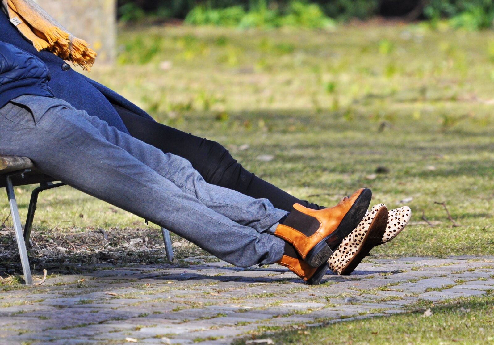 Nikon D90 sample photo. Leg, foot, body photography