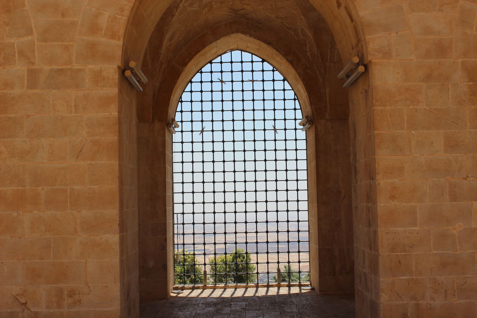 Canon EOS 600D (Rebel EOS T3i / EOS Kiss X5) sample photo. Kasımiye, madrasah, turkey photography
