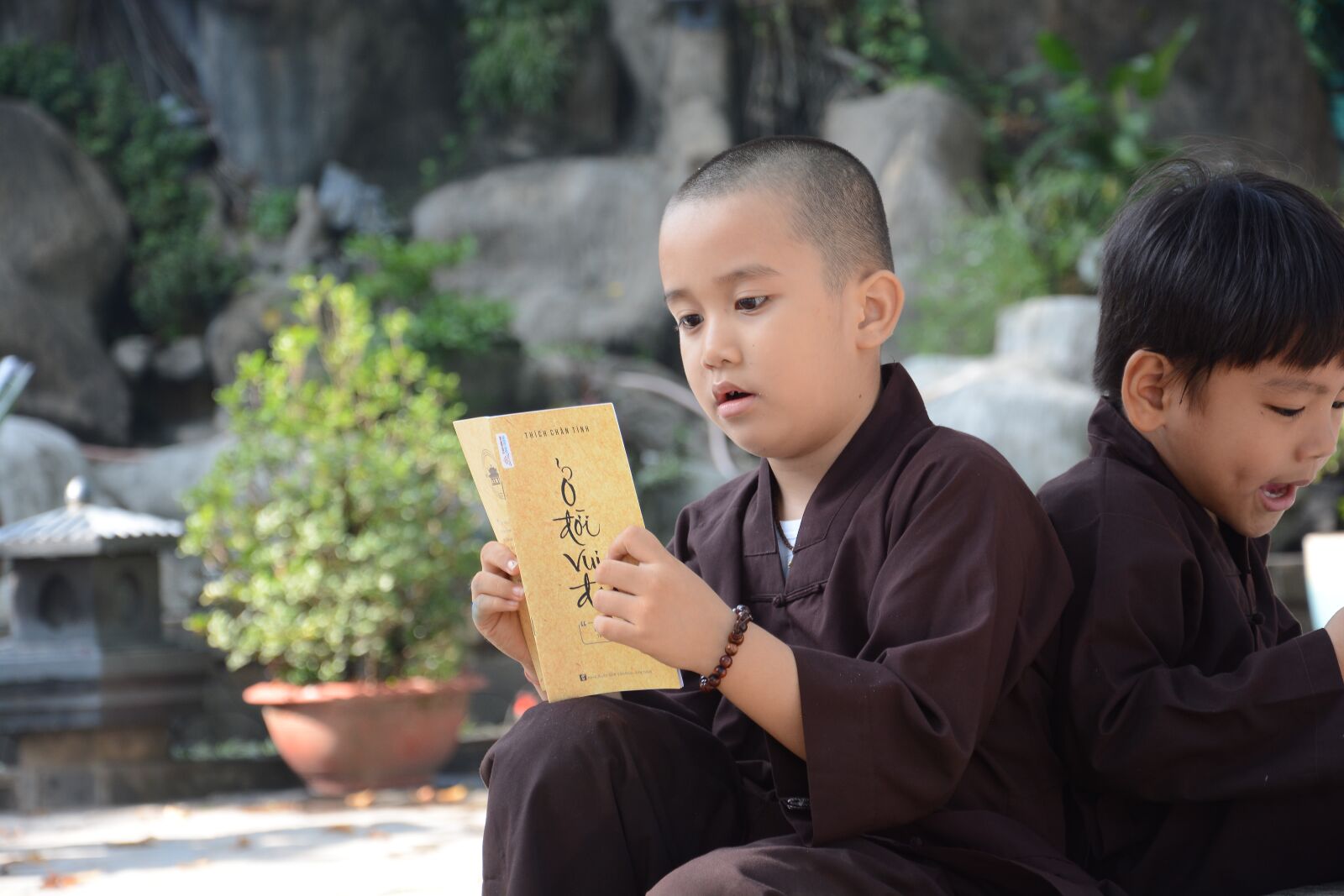 Nikon D7100 sample photo. Monk, little monk, buddha photography