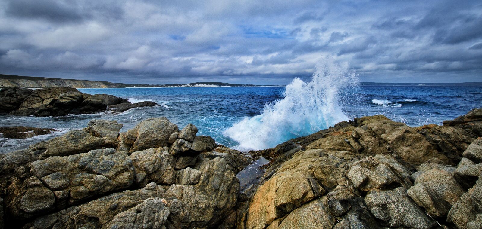 Nikon D3300 sample photo. Ocean, waves, rocks photography