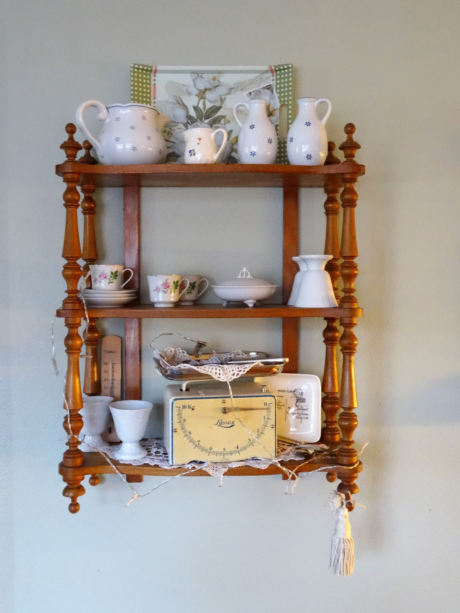 Sony Cyber-shot DSC-HX50V sample photo. Nostalgia, frame, vintage photography