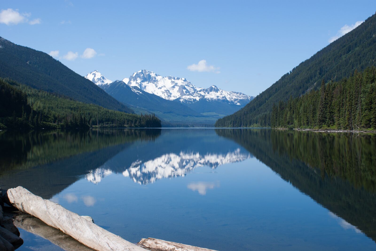 Sony Alpha DSLR-A100 sample photo. British columbia, canada, mountains photography