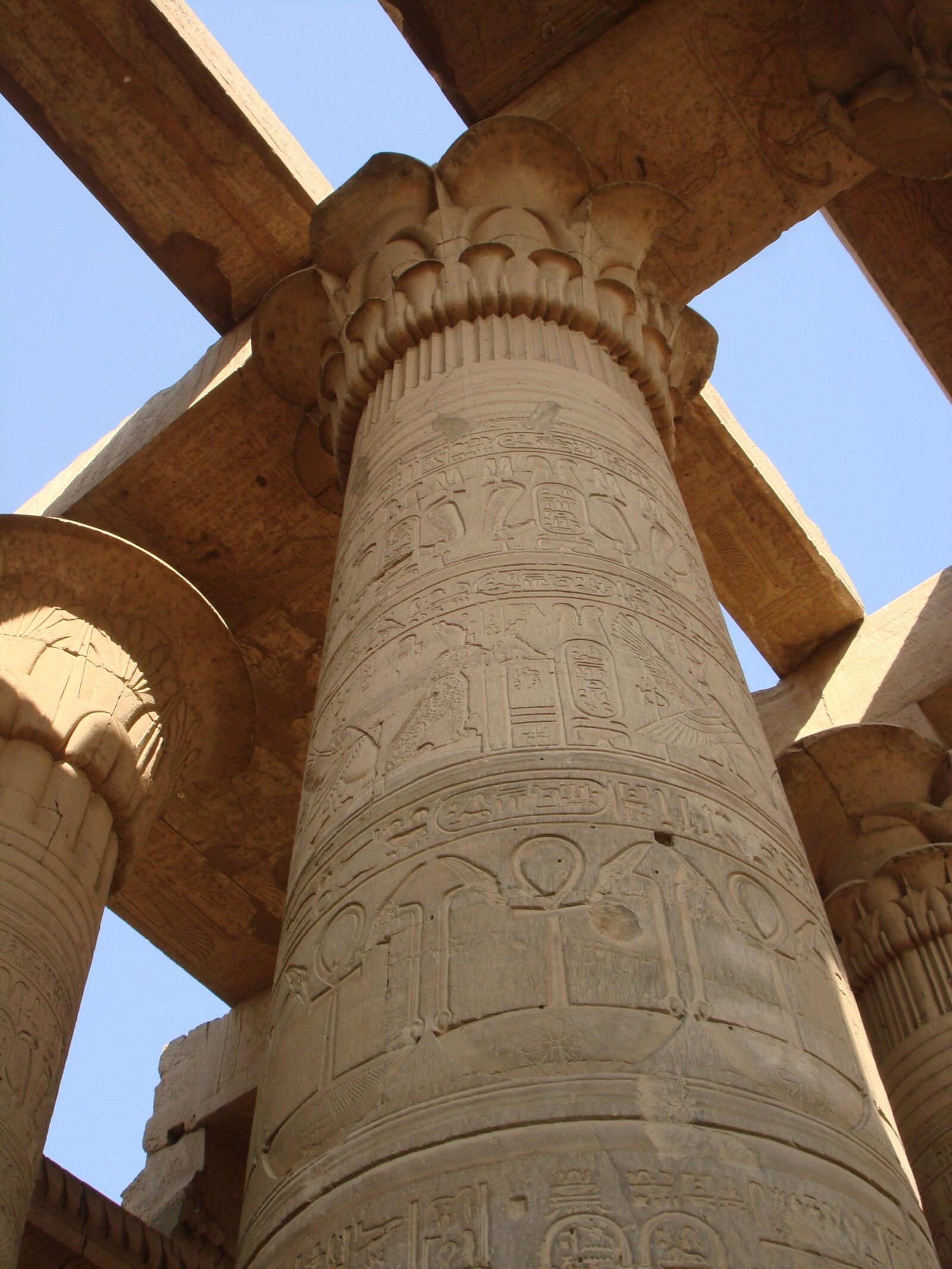 Sony DSC-W100 sample photo. Egypt, column, hieroglyph photography