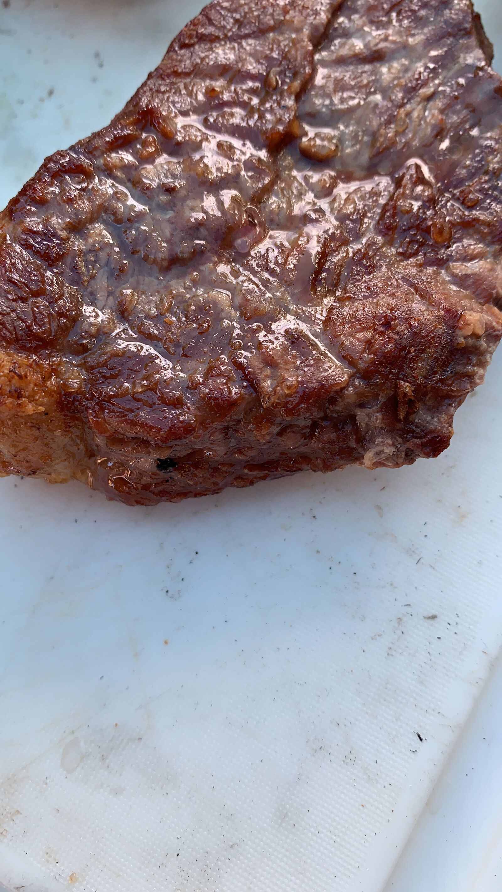 Apple iPhone XR sample photo. Meat, barbecue, the cake photography