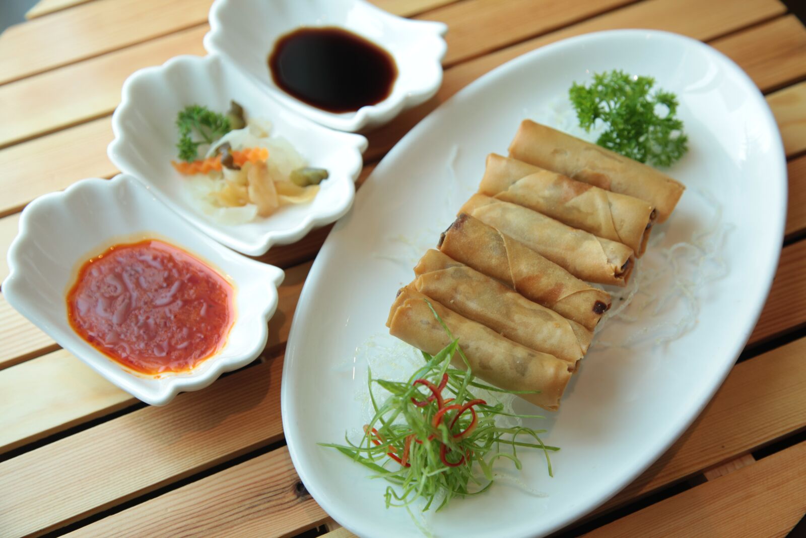 Canon EOS 5D Mark II sample photo. Spring rolls, chinese cuisine photography