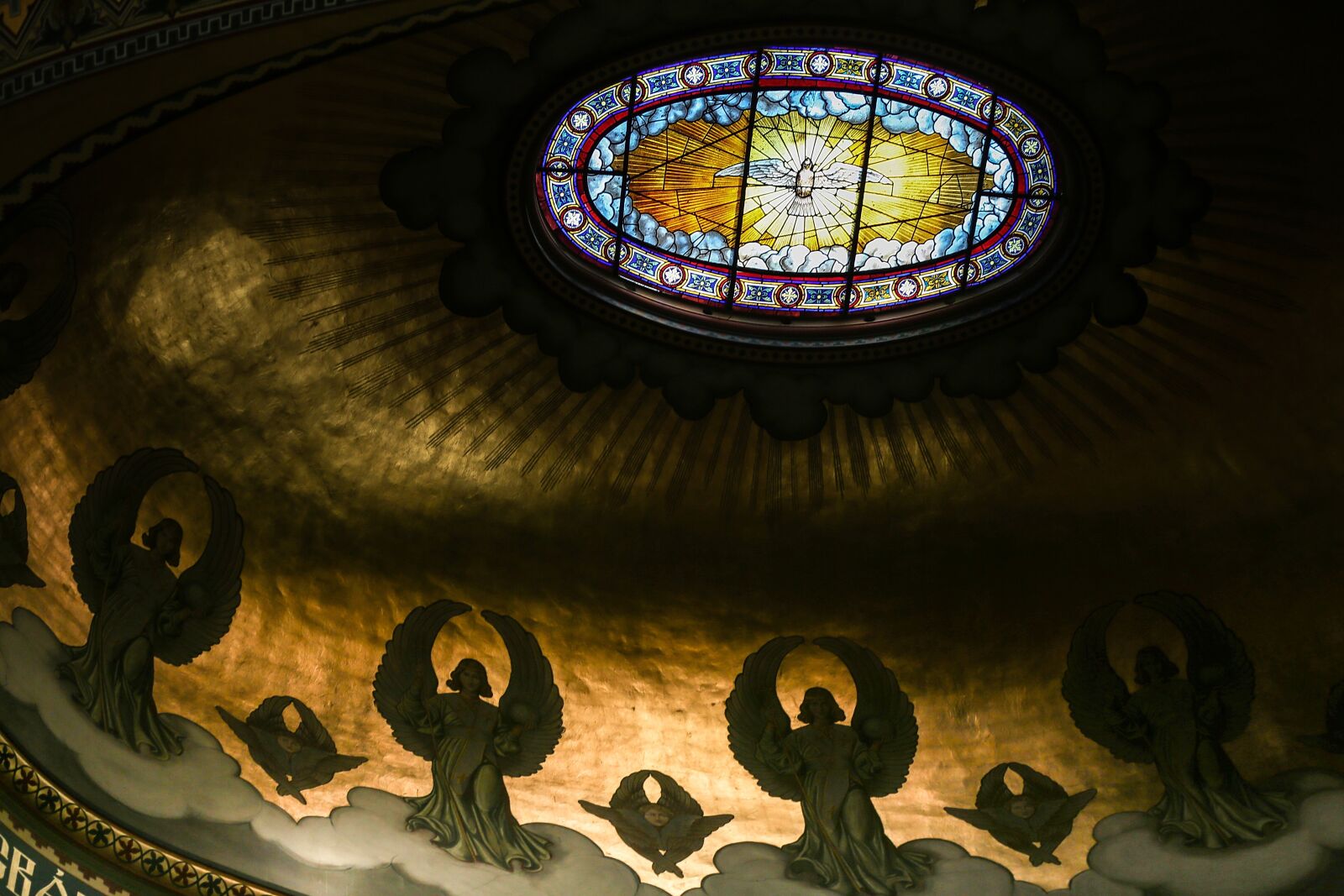 Canon EOS 5D Mark III sample photo. Handmade, stained glass, ceiling photography