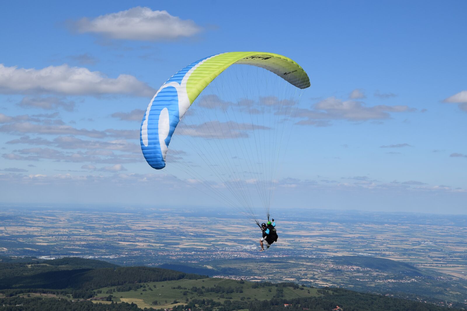 Nikon D5300 sample photo. Paragliding, auvergne, landscape photography