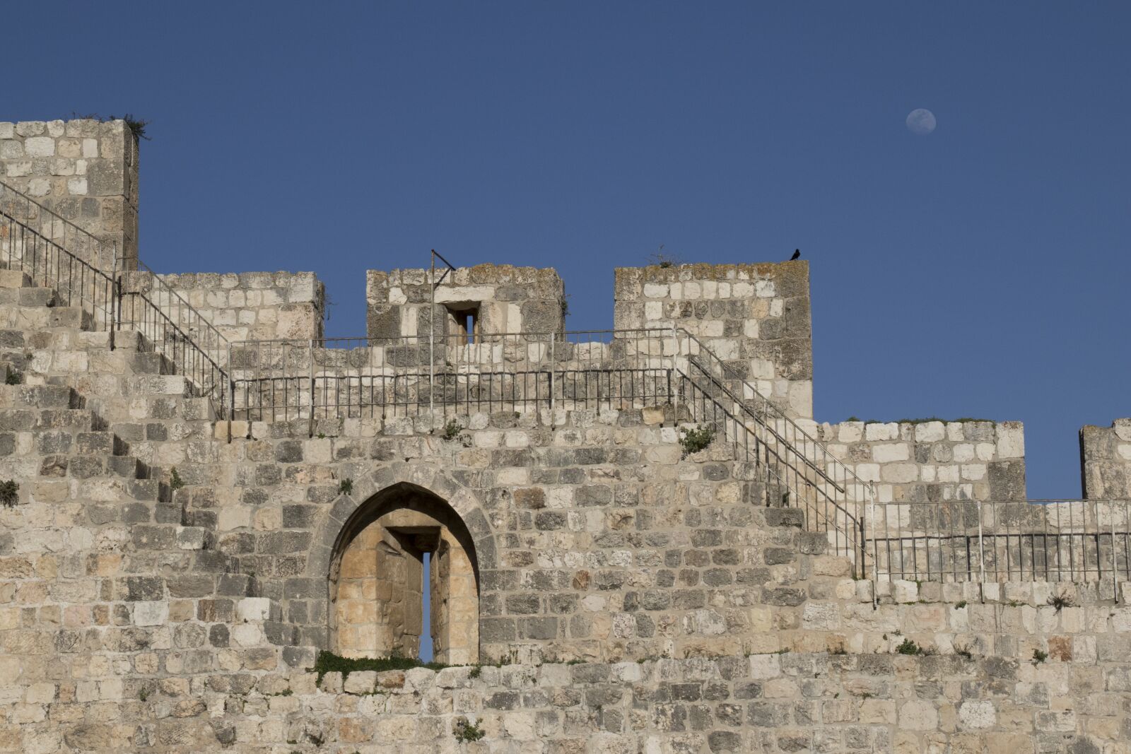 Canon EOS 7D Mark II sample photo. Architecture, ancient, old photography