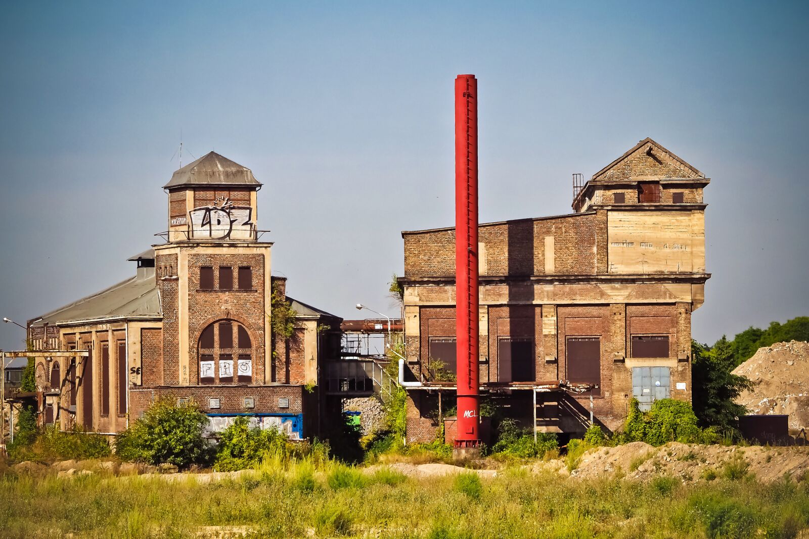 Olympus OM-D E-M10 sample photo. Architecture, factory, old factory photography