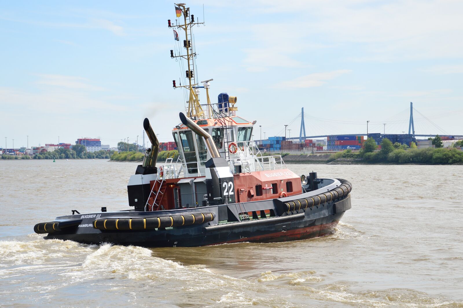 Nikon D3200 sample photo. Hamburg, port, tug photography