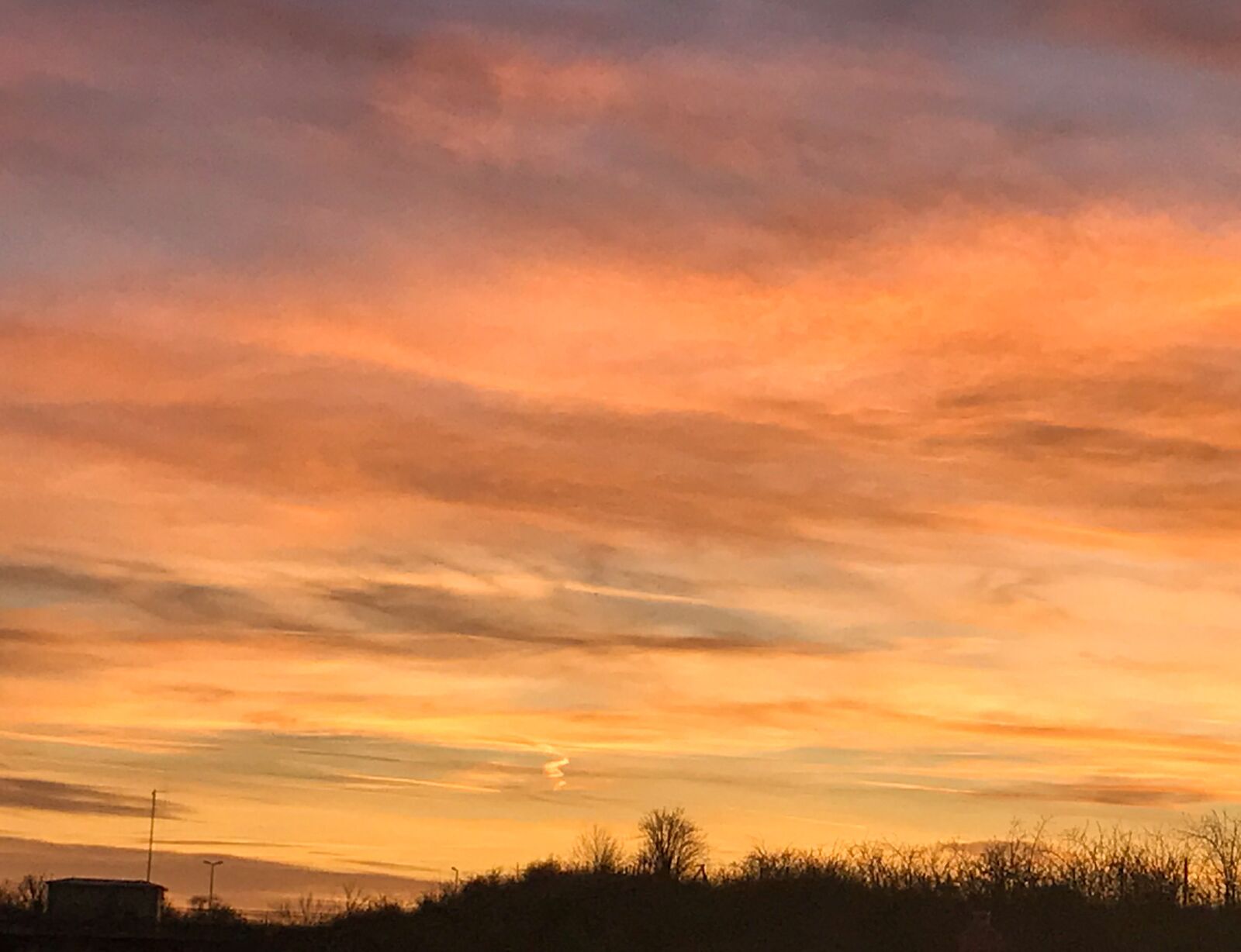 iPhone 7 back camera 3.99mm f/1.8 sample photo. Sunset, sky, clouds photography