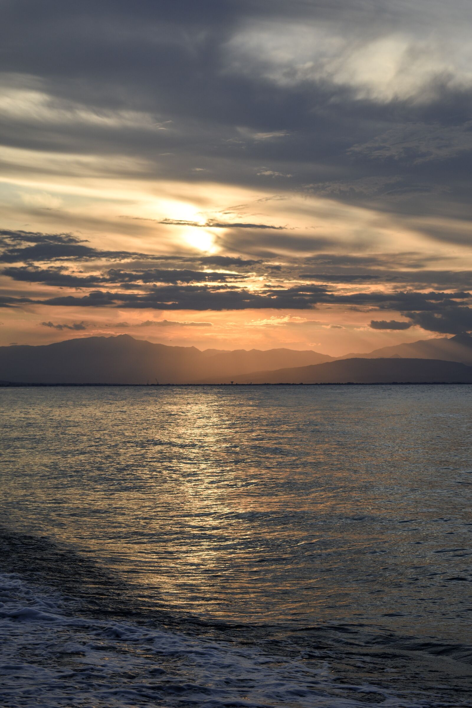 Nikon D3500 sample photo. Landscape, sun, sunset photography