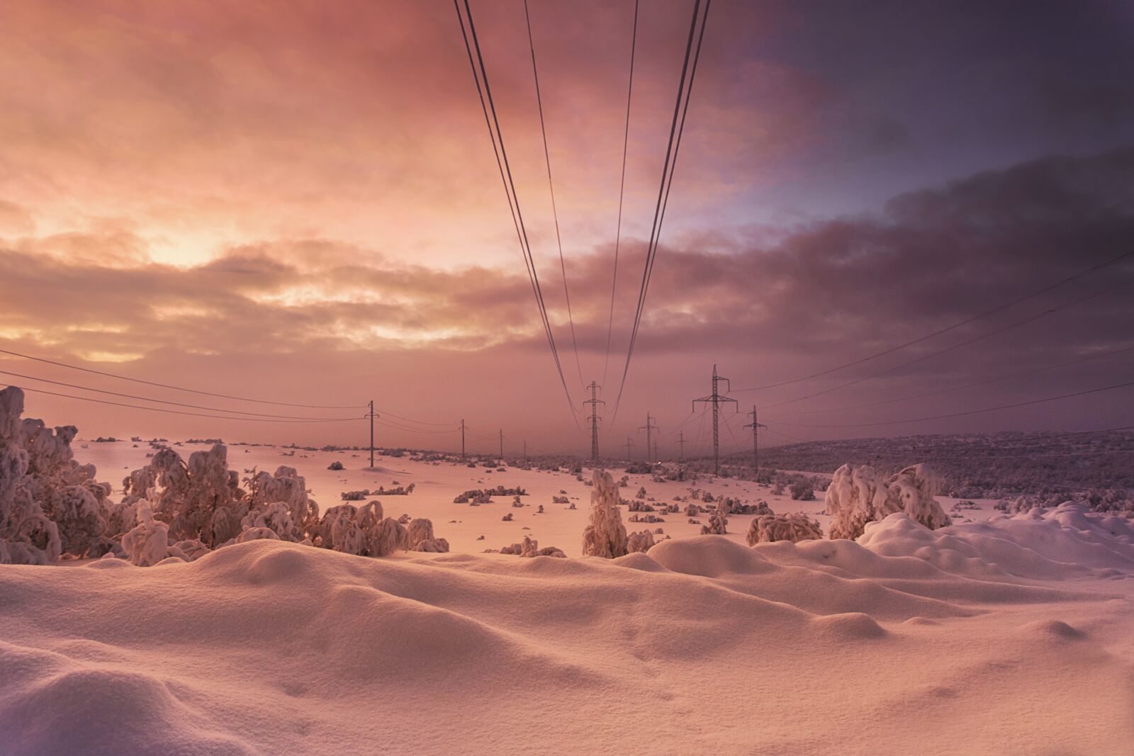 Canon EOS 6D + Canon EF 17-40mm F4L USM sample photo. Tundra, hill, mountains photography