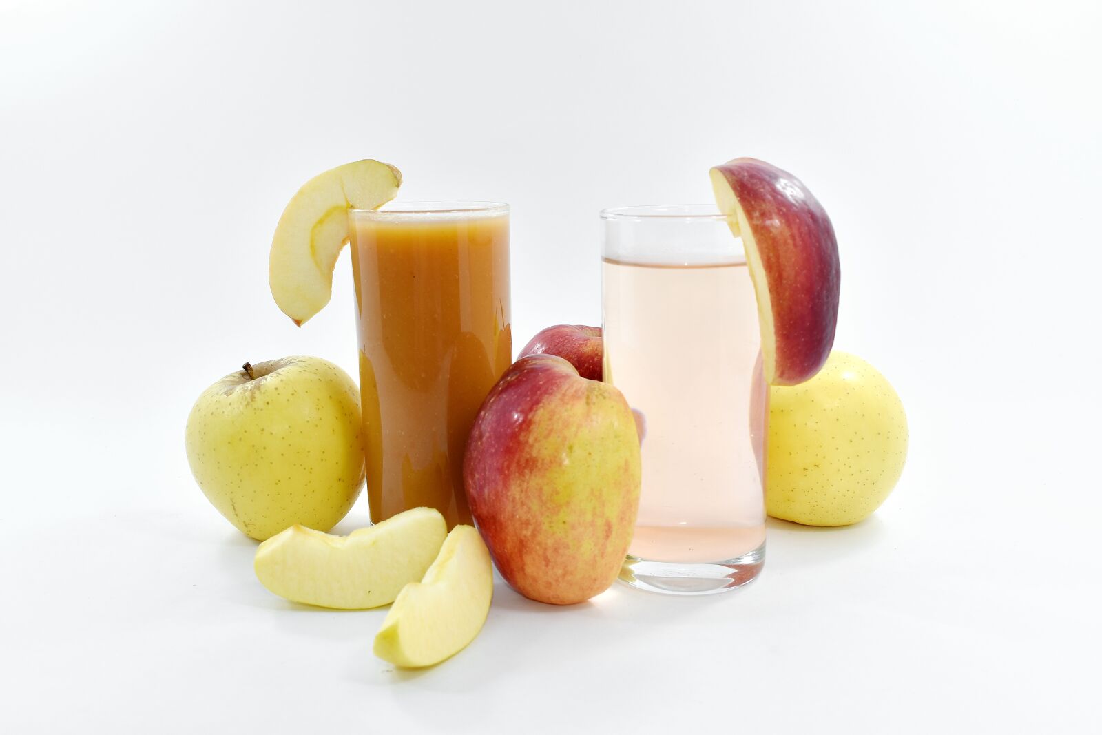 Nikon D5500 sample photo. Apples, breakfast, healthy, liquid photography