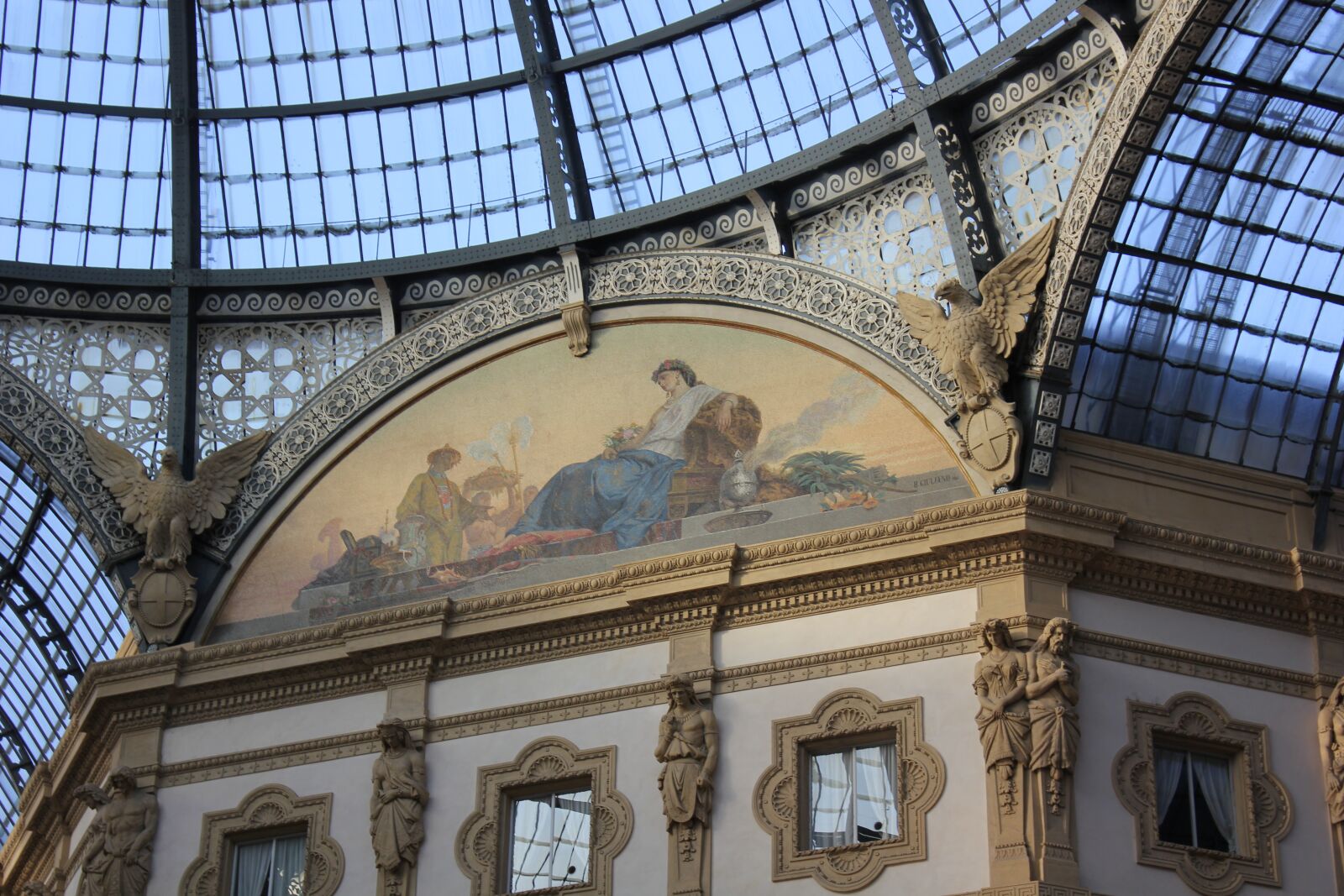 Canon EOS 550D (EOS Rebel T2i / EOS Kiss X4) sample photo. Gallery, milan, frescoes photography