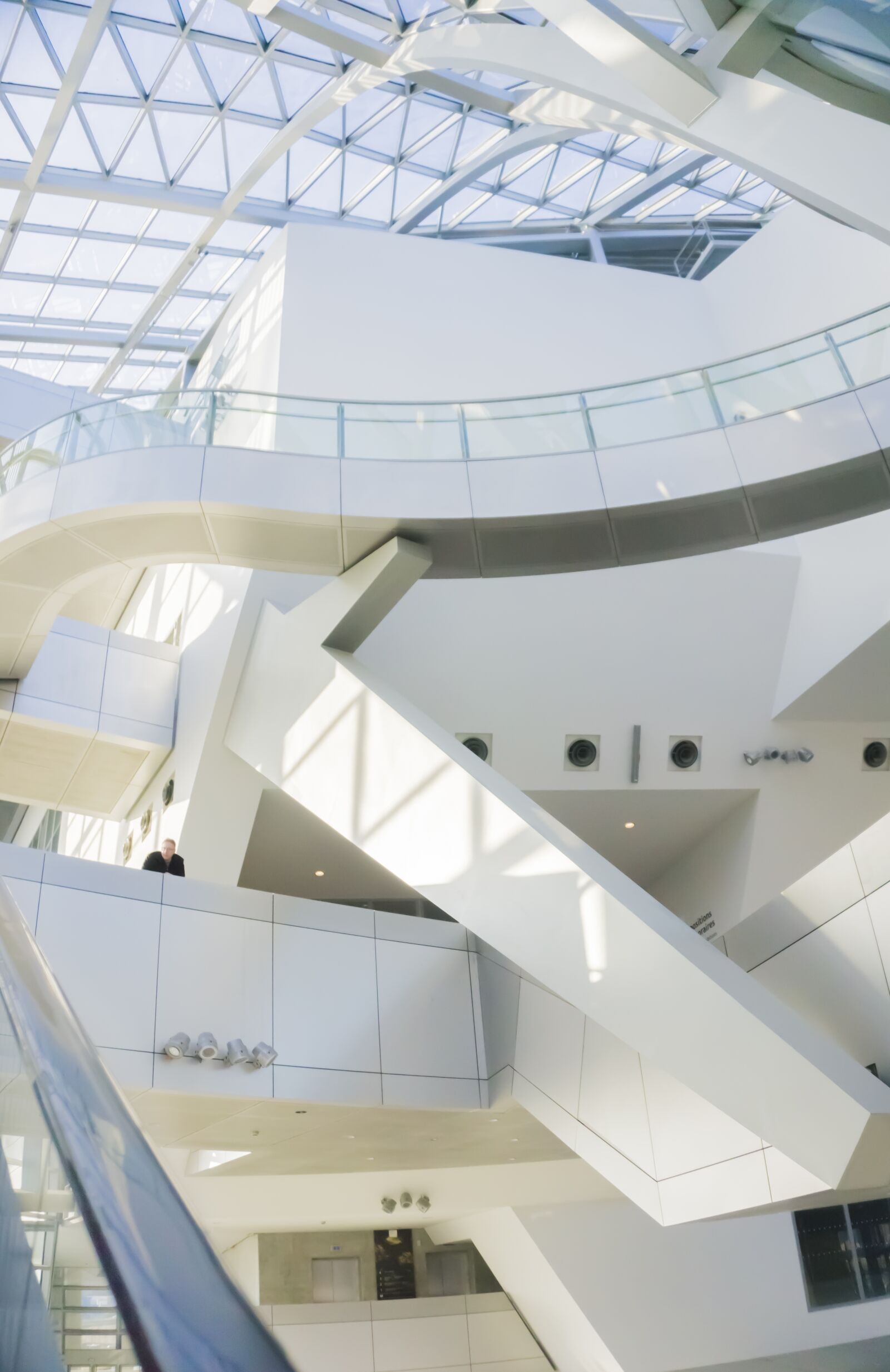 Sony a6000 sample photo. Airport, architecture, business photography