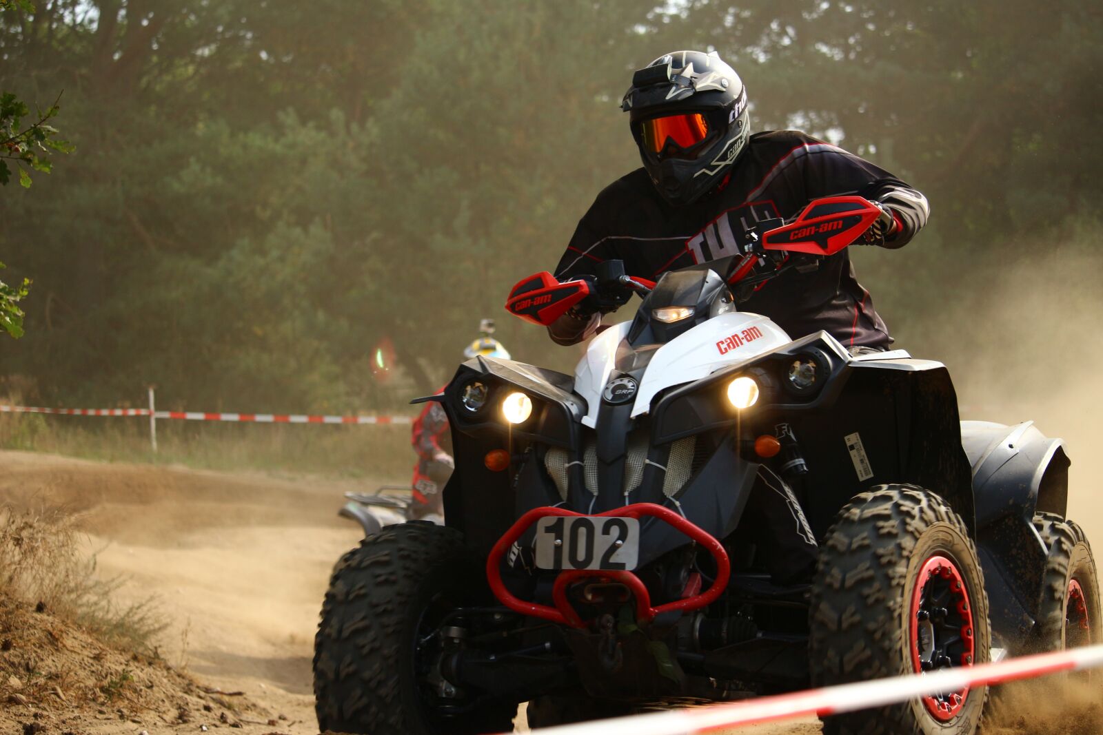Canon EOS 100D (EOS Rebel SL1 / EOS Kiss X7) sample photo. Enduro, cross, motocross photography