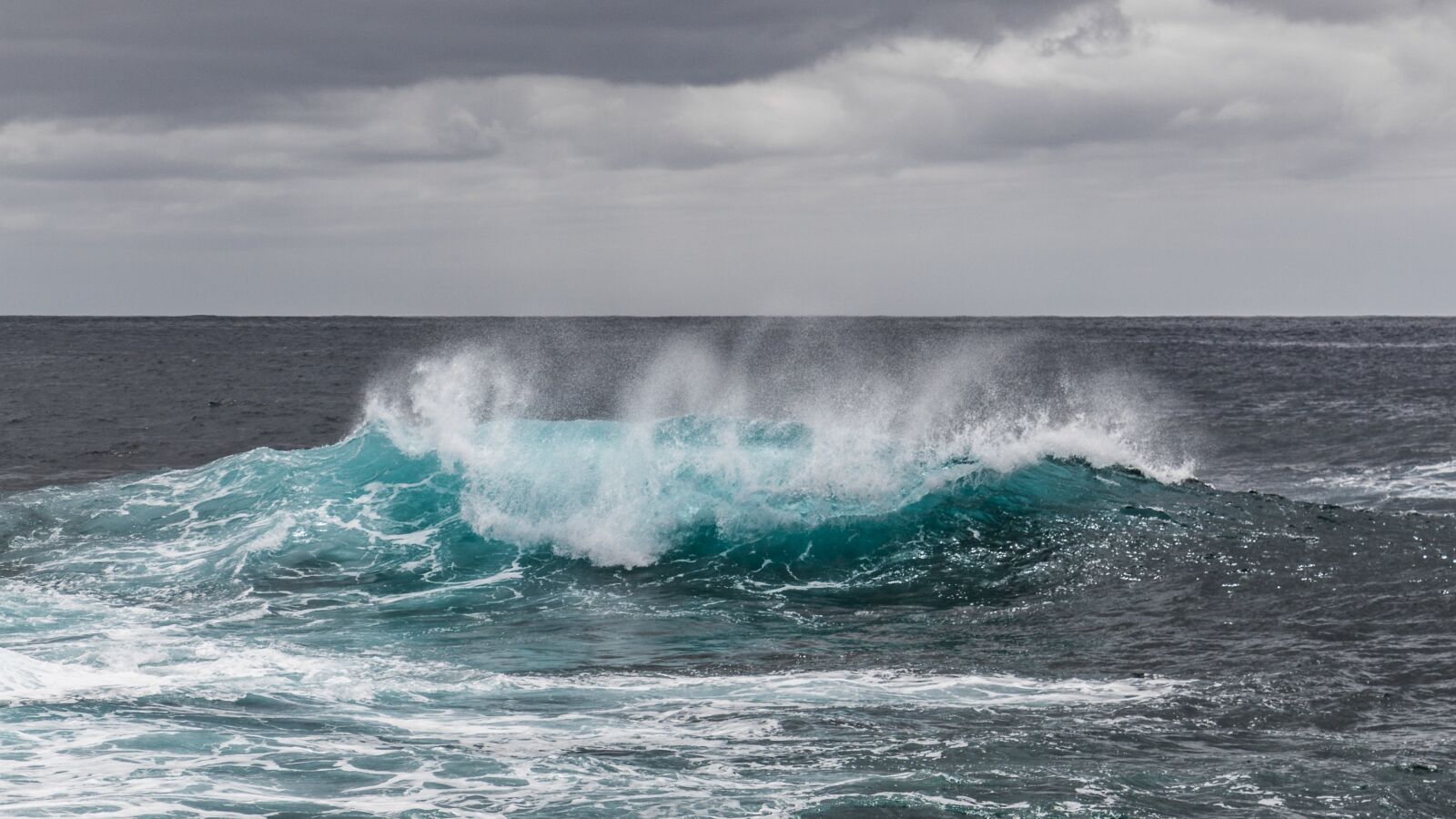 Canon EOS 70D sample photo. Water, sea, atlantic photography
