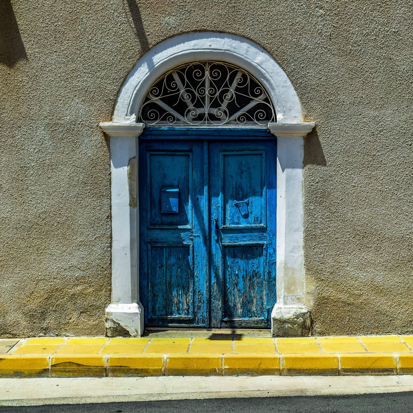 Nikon D3300 sample photo. Architecture, door, facade photography