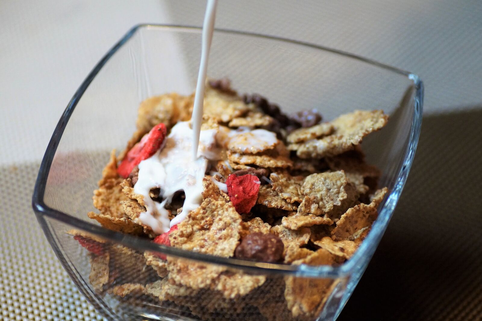 Sony SLT-A58 sample photo. Cornflakes, breakfast, healthy photography