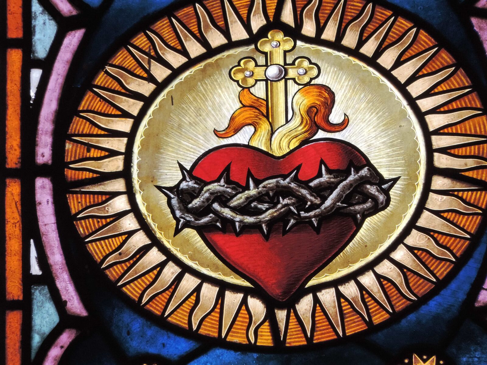 Nikon Coolpix P520 sample photo. Cross, heart, love, stained photography