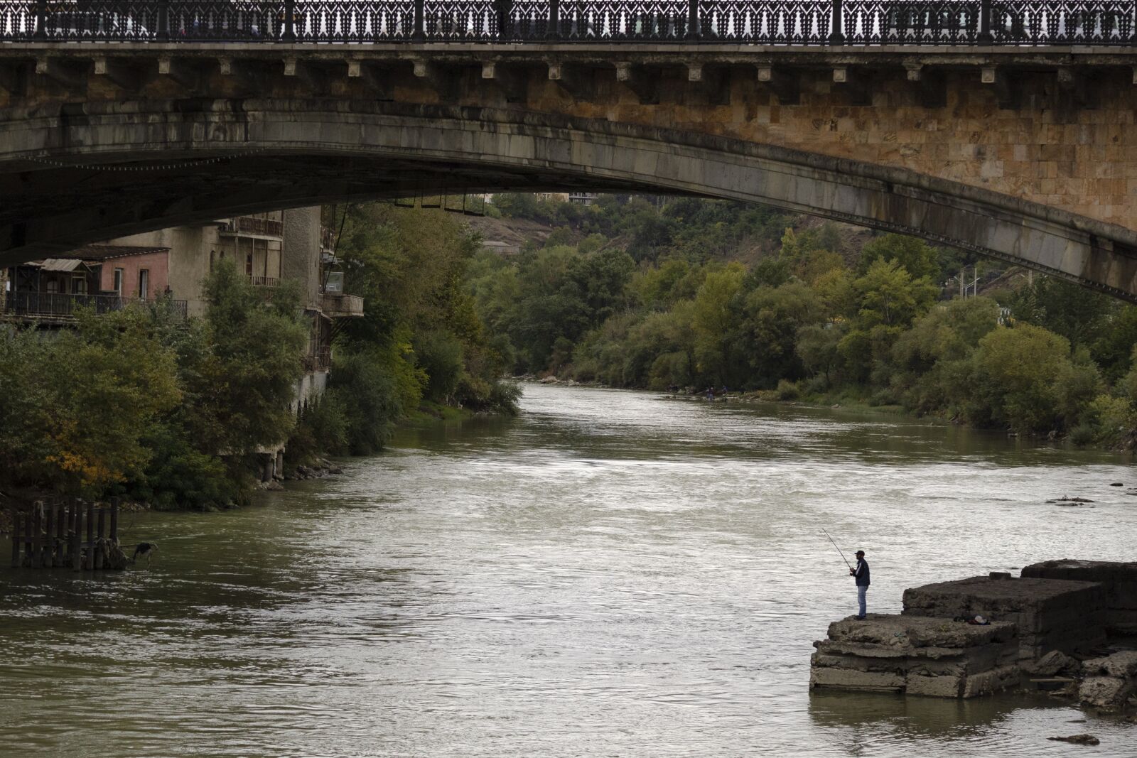 Canon EOS M3 sample photo. River, kura, tbilisi photography