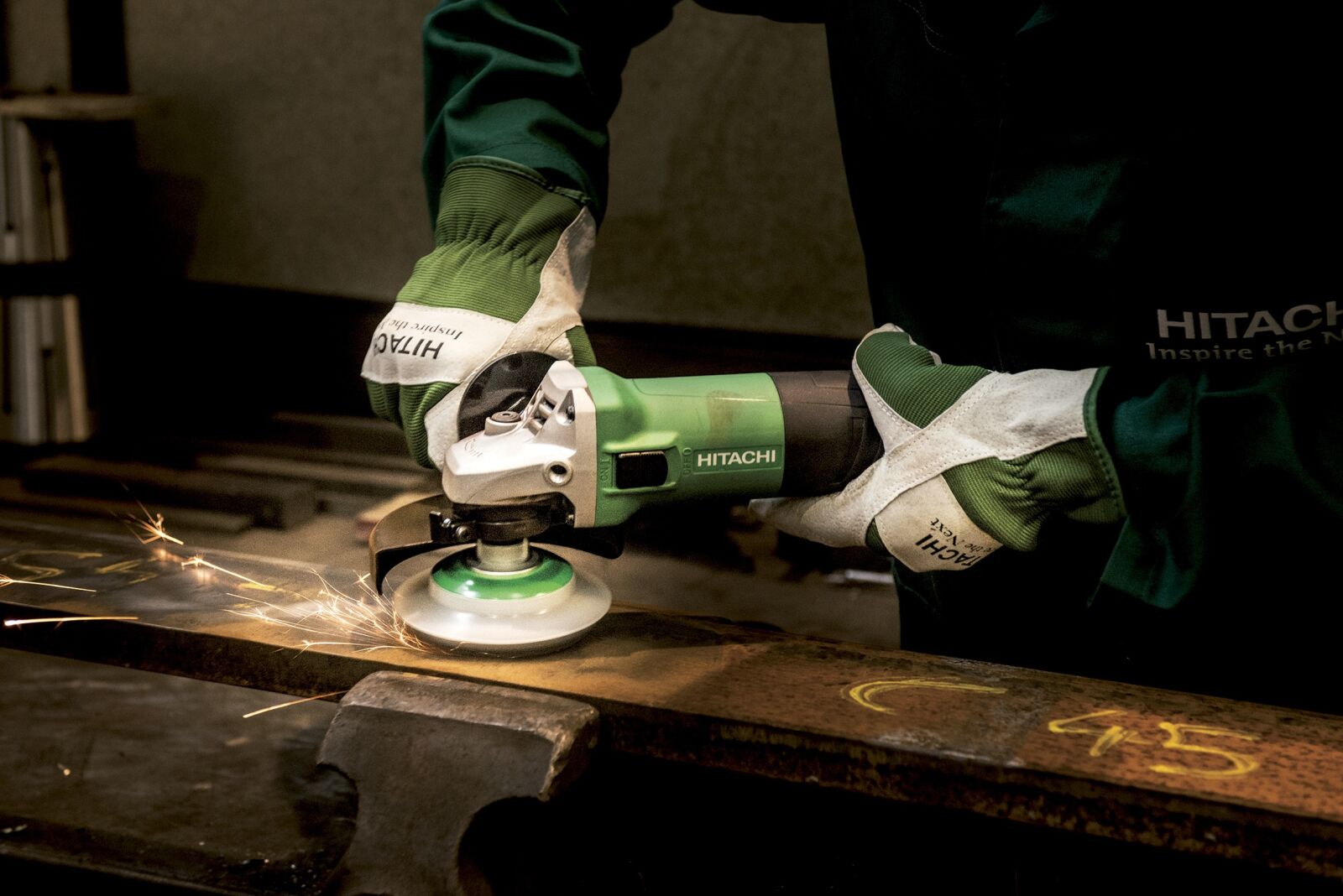 Nikon D800 sample photo. Grinder, hitachi, power tool photography