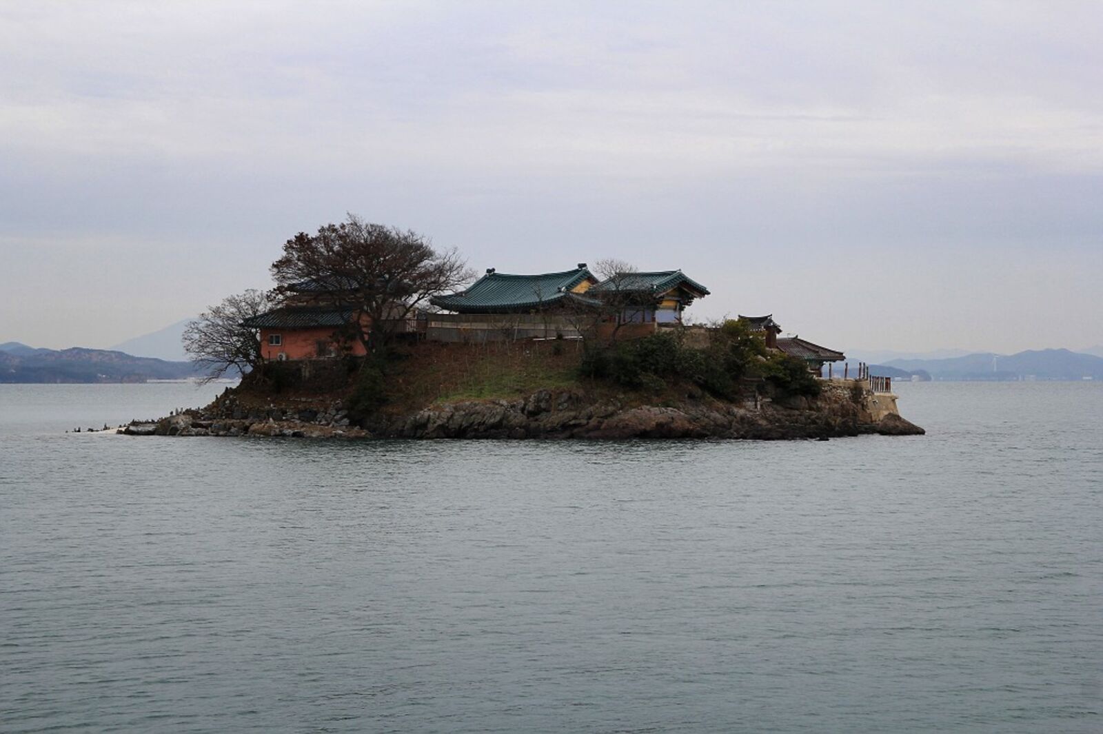 Canon EOS 60D sample photo. Section, island, sea photography