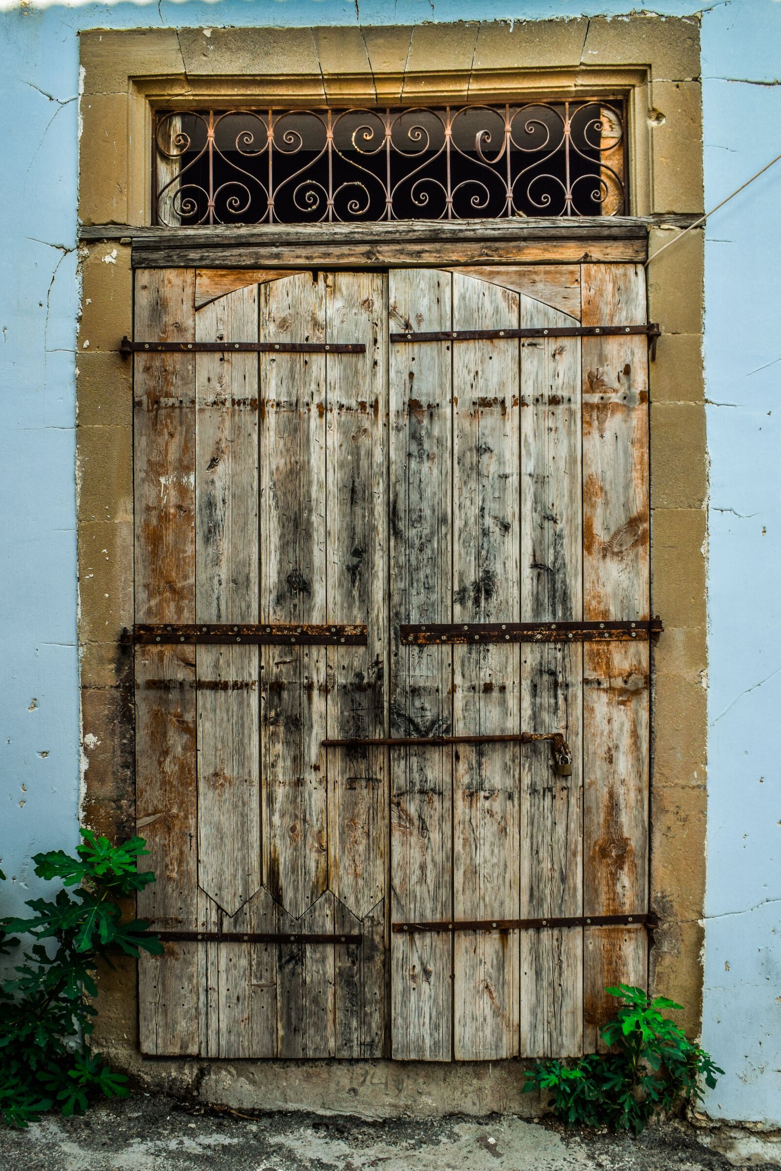 Nikon D3300 sample photo. Door, wooden, old photography