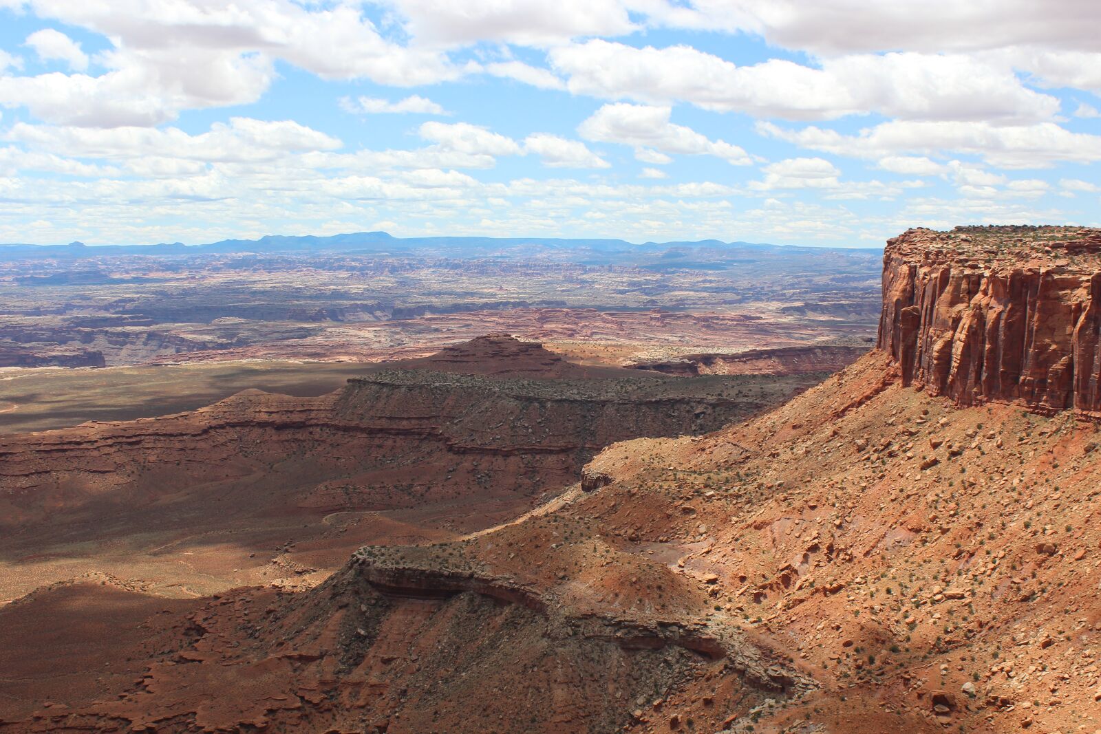 Canon EOS 600D (Rebel EOS T3i / EOS Kiss X5) sample photo. Utah, clouds, landscape photography