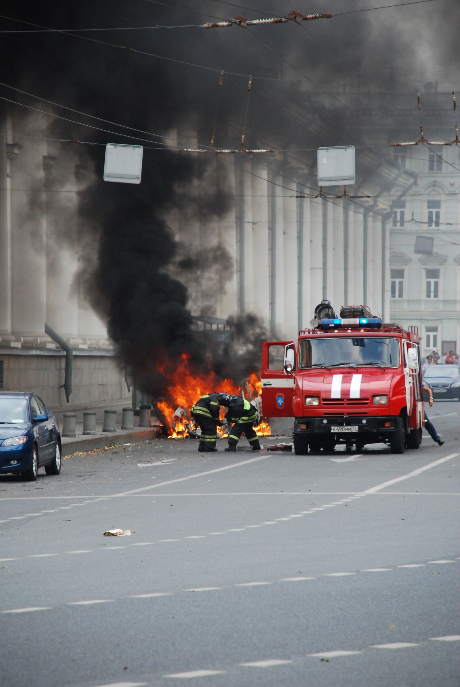 Nikon D80 sample photo. Fire, help, extinguishing photography