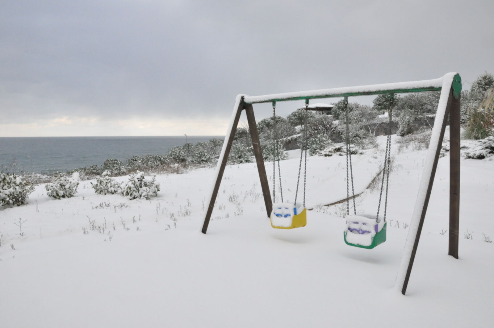 Nikon D90 sample photo. Color, kids, outdoor, outside photography