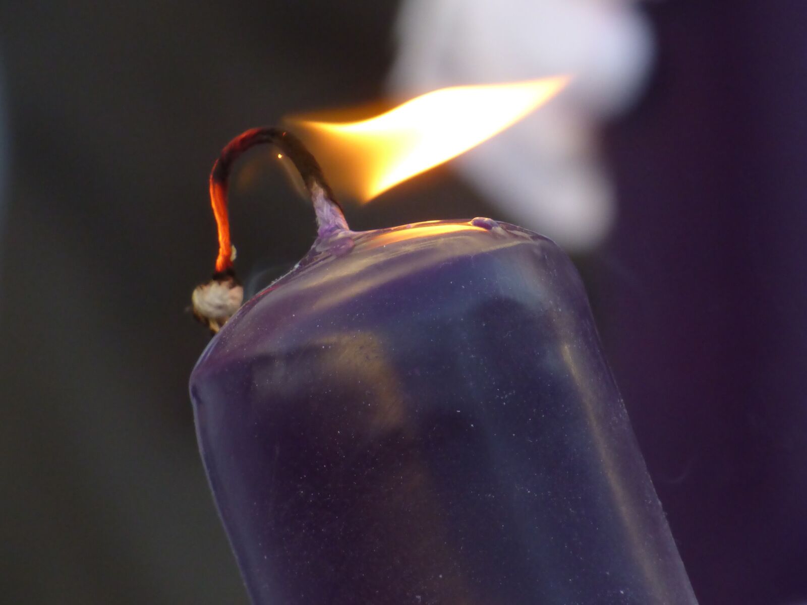 Panasonic DMC-FZ72 sample photo. Candle, fire, flame photography
