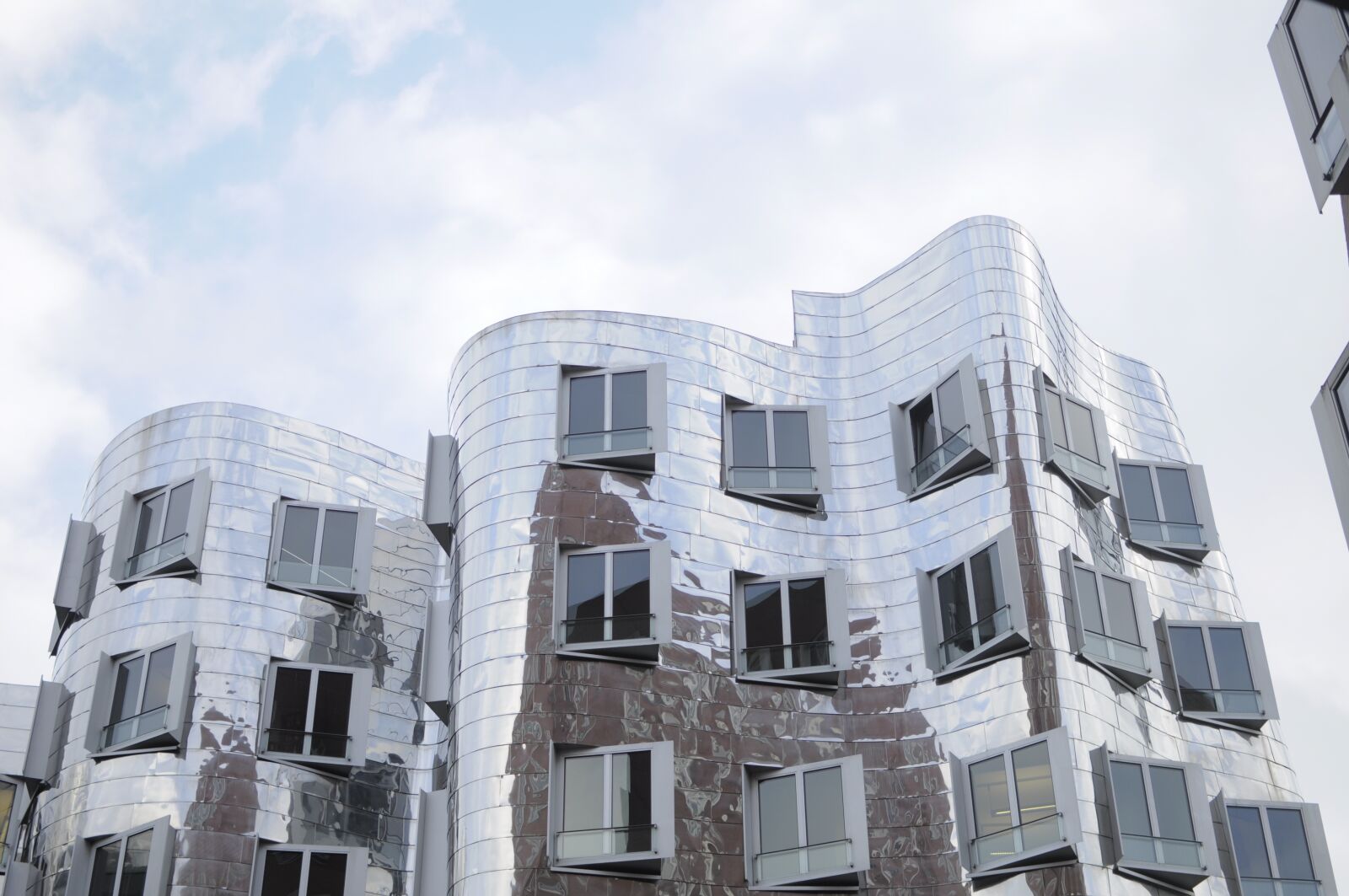 Nikon D90 sample photo. Dusseldorf, media port, gehry photography