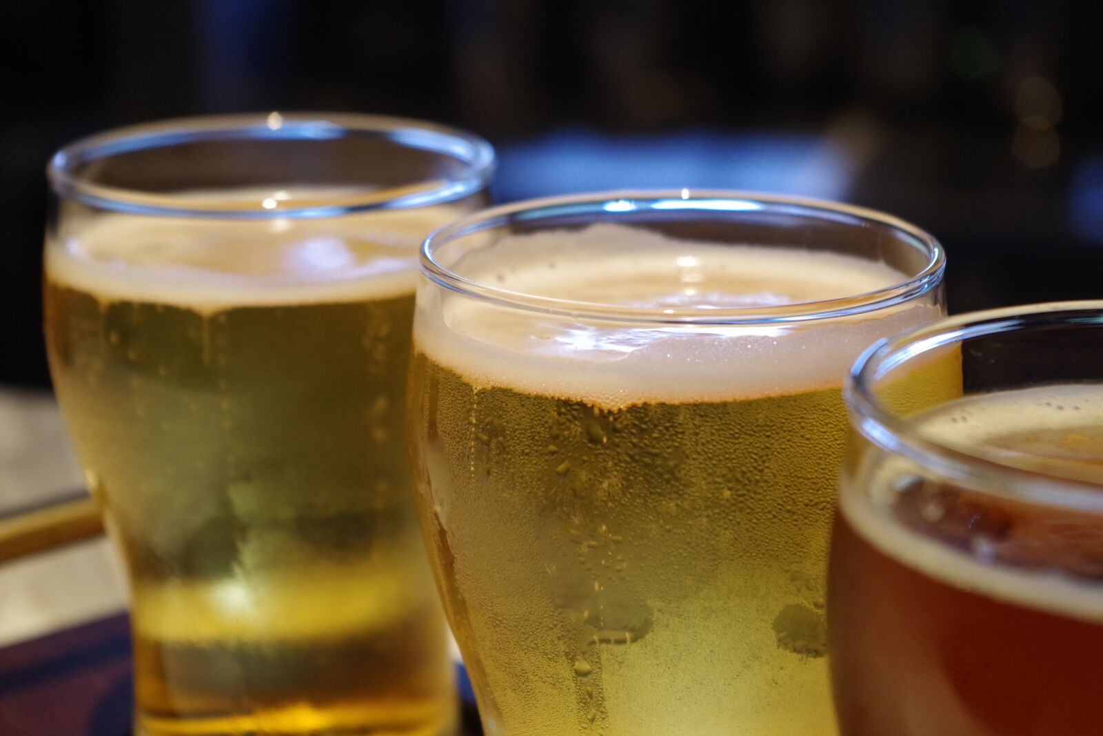 Pentax K-S2 sample photo. Beer, glass, after work photography