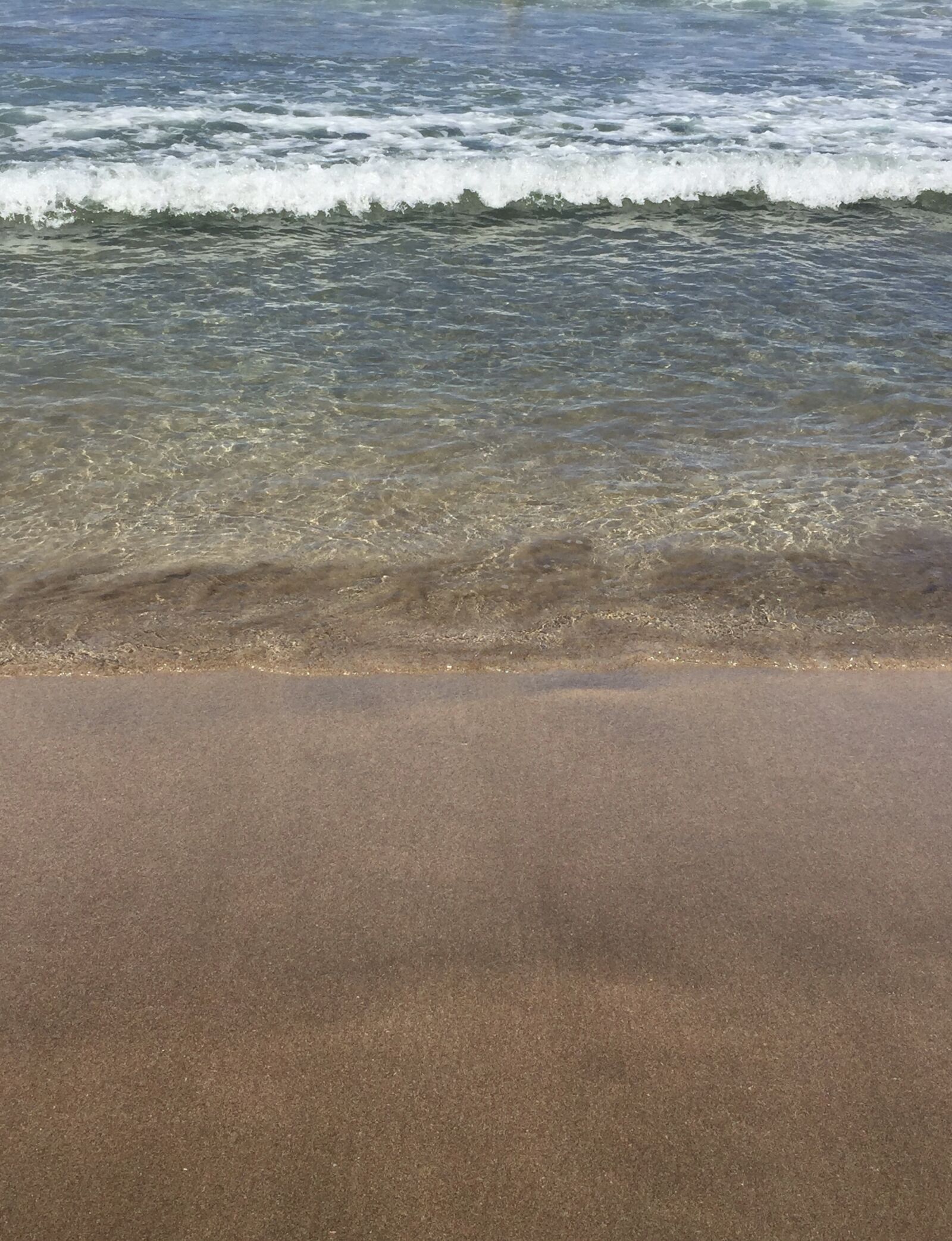 Apple iPhone 6 sample photo. Wave, beach, sand photography