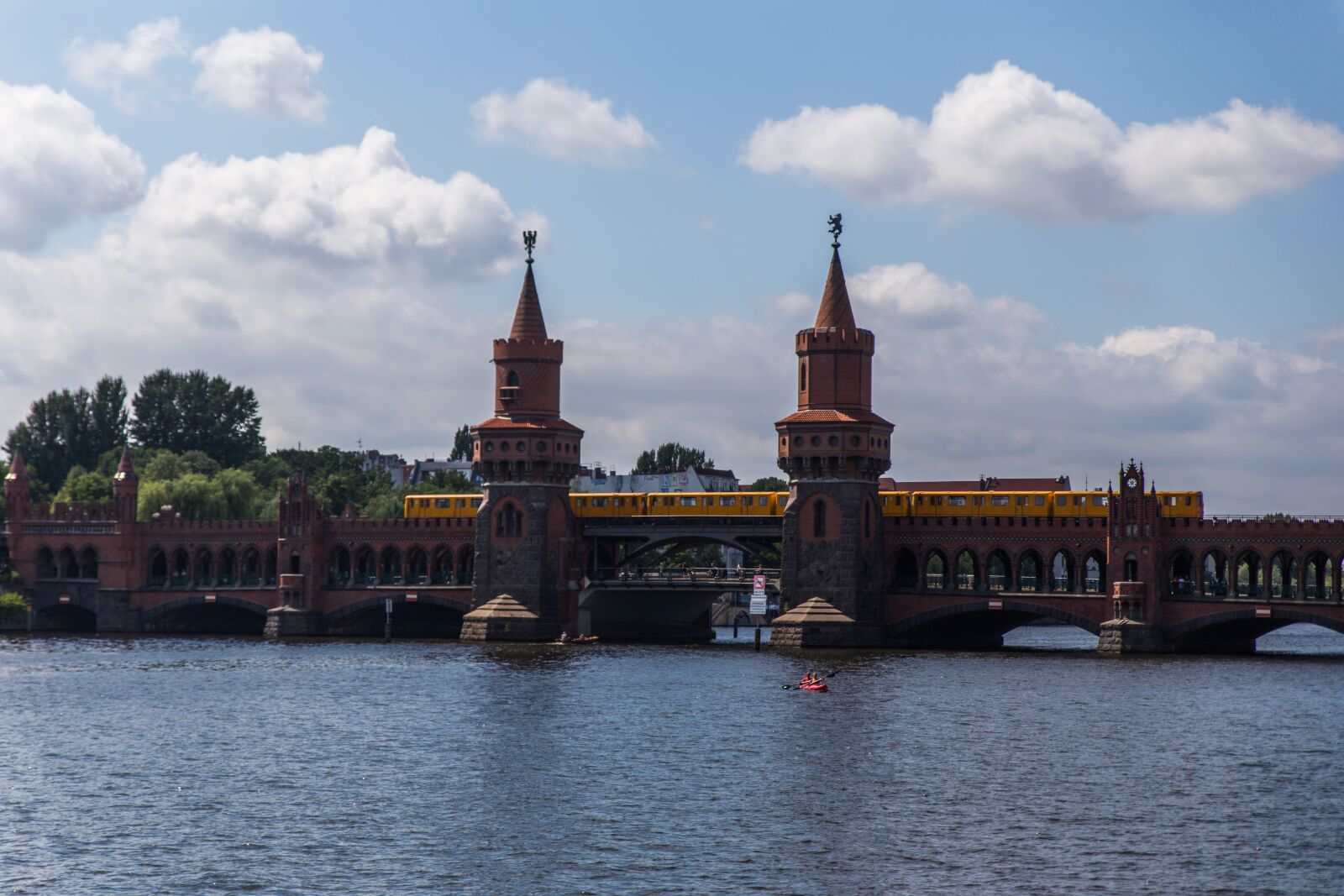 Canon EOS 6D sample photo. Oberbaumbrücke, berlin, spree photography