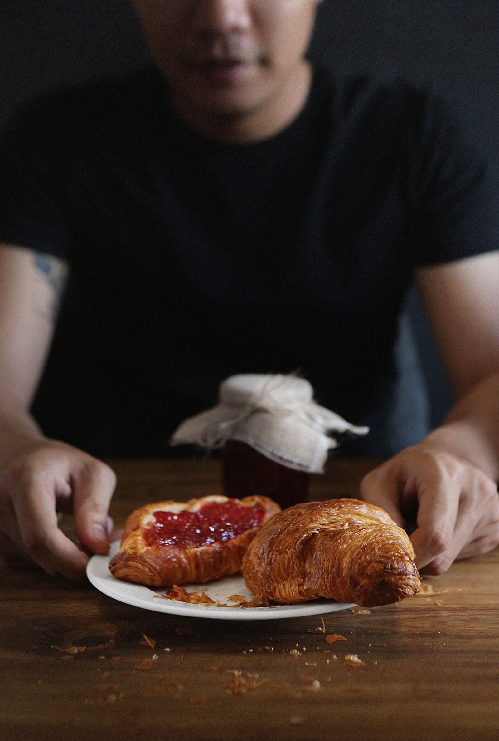 Canon EF 24-70mm F2.8L USM sample photo. Cake, bread, breakfast photography