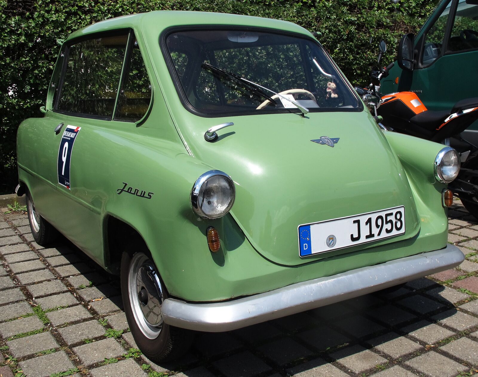 Canon PowerShot G12 sample photo. Oldtimer, z ndapp janus photography