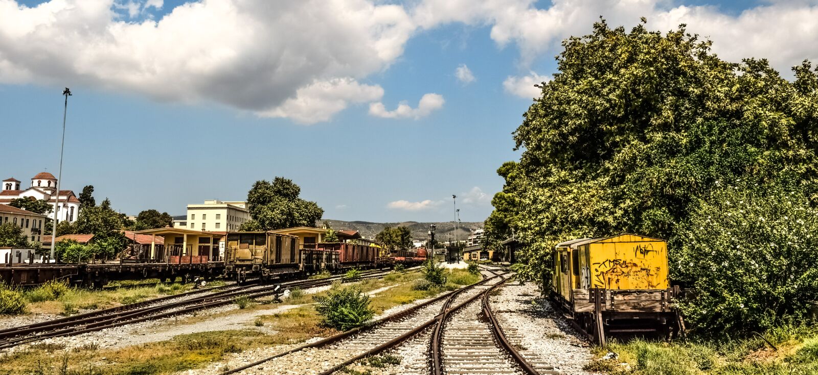 Nikon D3300 sample photo. Railway station, rails, wagon photography