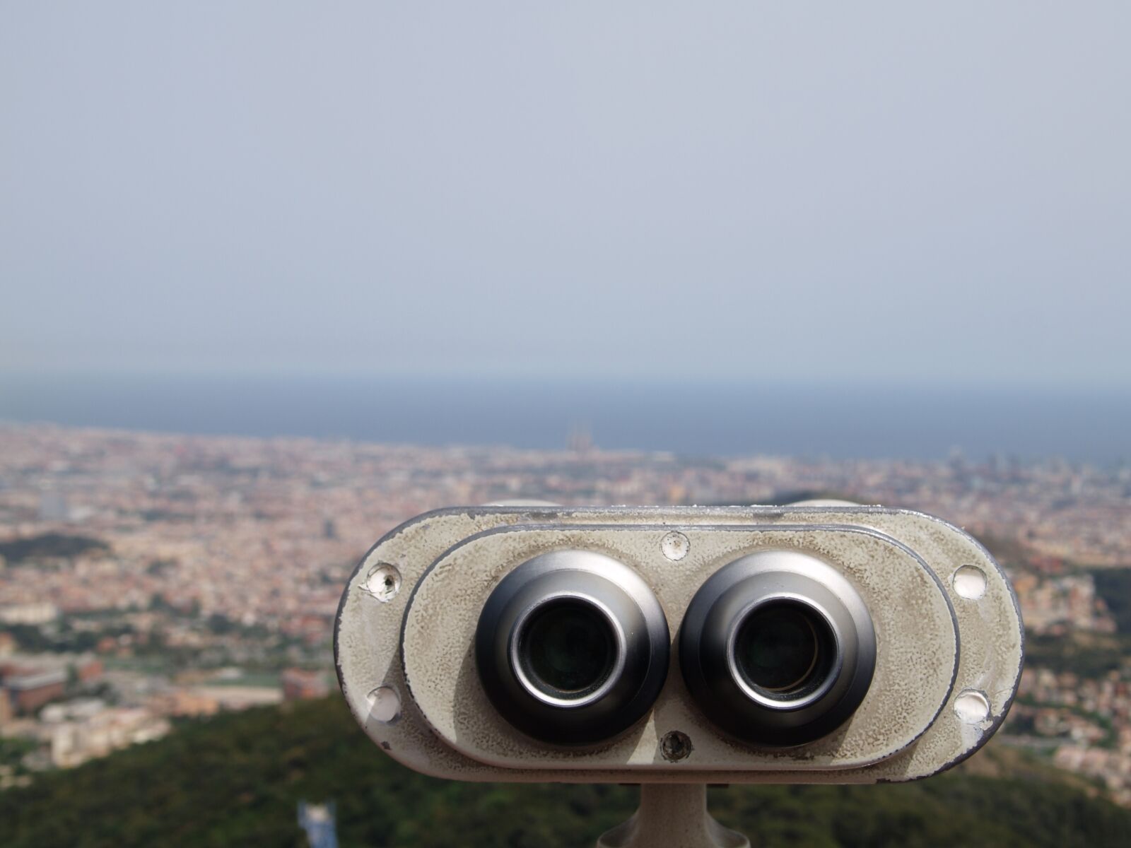 Olympus E-330 (EVOLT E-330) sample photo. Barcelona, spain, blue photography