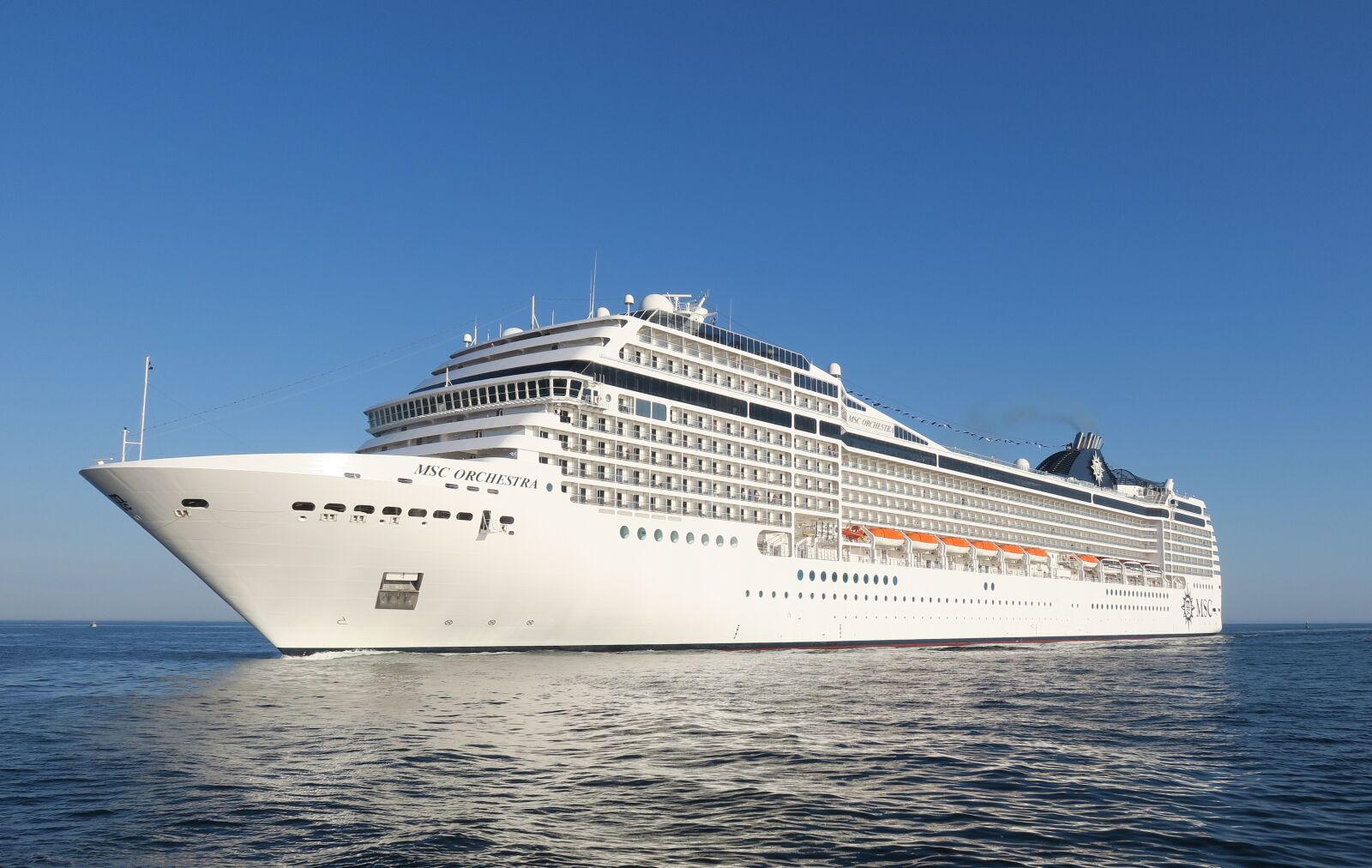 Canon PowerShot G3 X sample photo. Ship, cruises, cruise ship photography