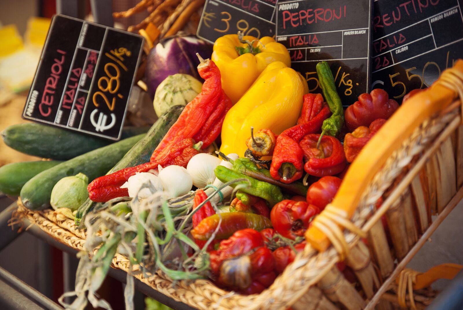 Nikon D80 sample photo. Market, basket, food photography