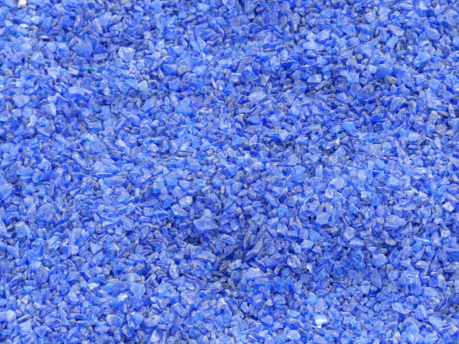 Panasonic Lumix DMC-FZ200 sample photo. Stones, glass, diamond photography
