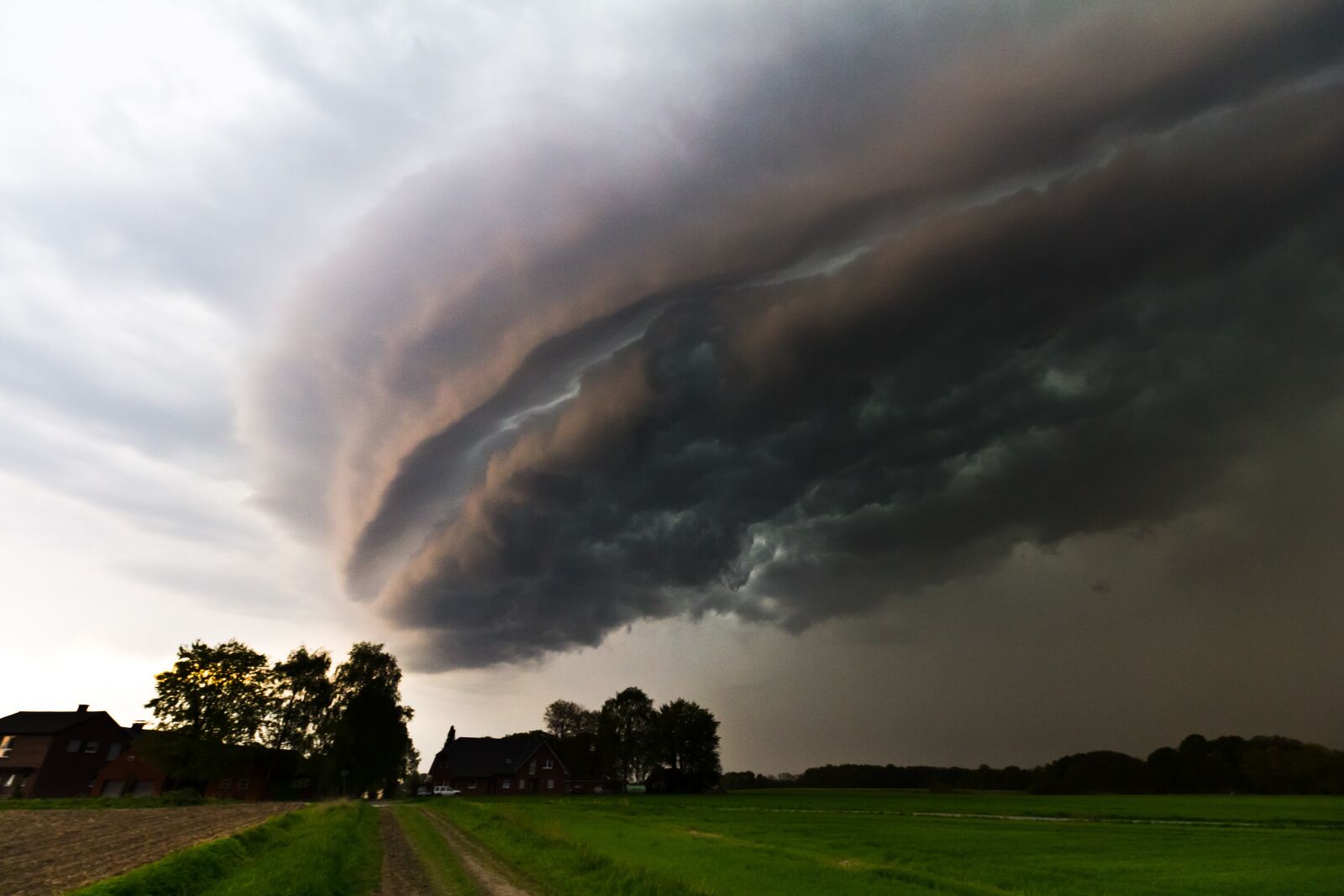 Canon EOS 60D sample photo. Thunderstorm, storm, cumulonimbus photography