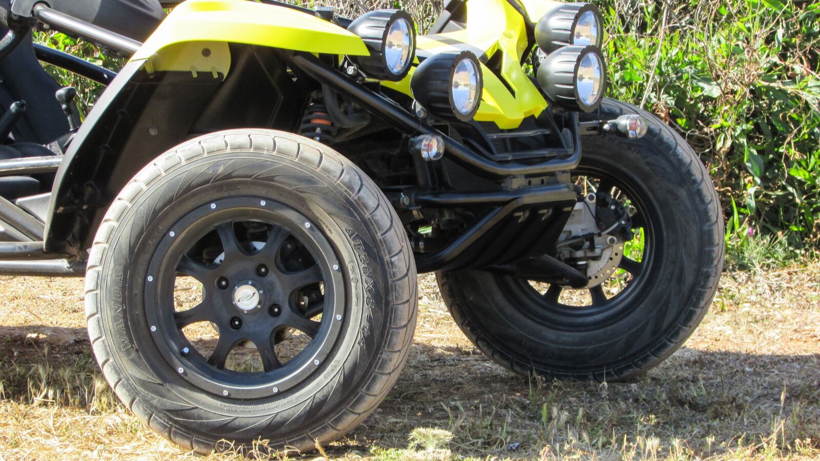 Canon PowerShot SX400 IS sample photo. Buggy, vehicle, front photography