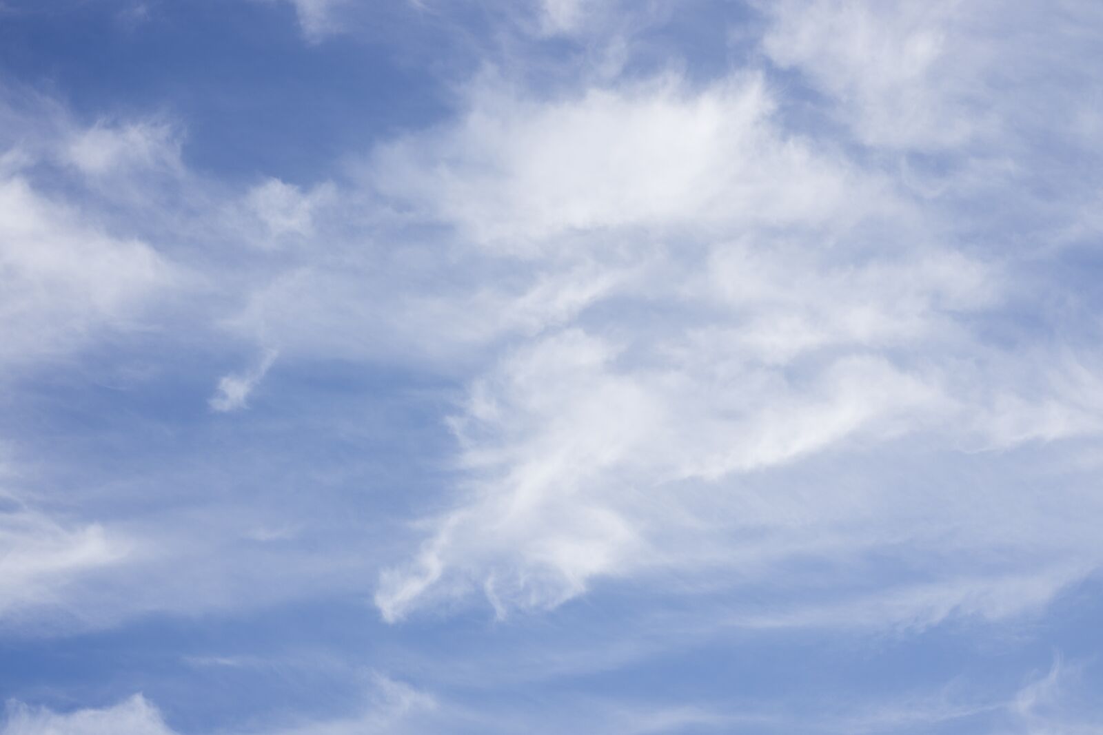 Canon EOS R + Canon RF 85mm F1.2L USM sample photo. Clouds, blue, sky photography