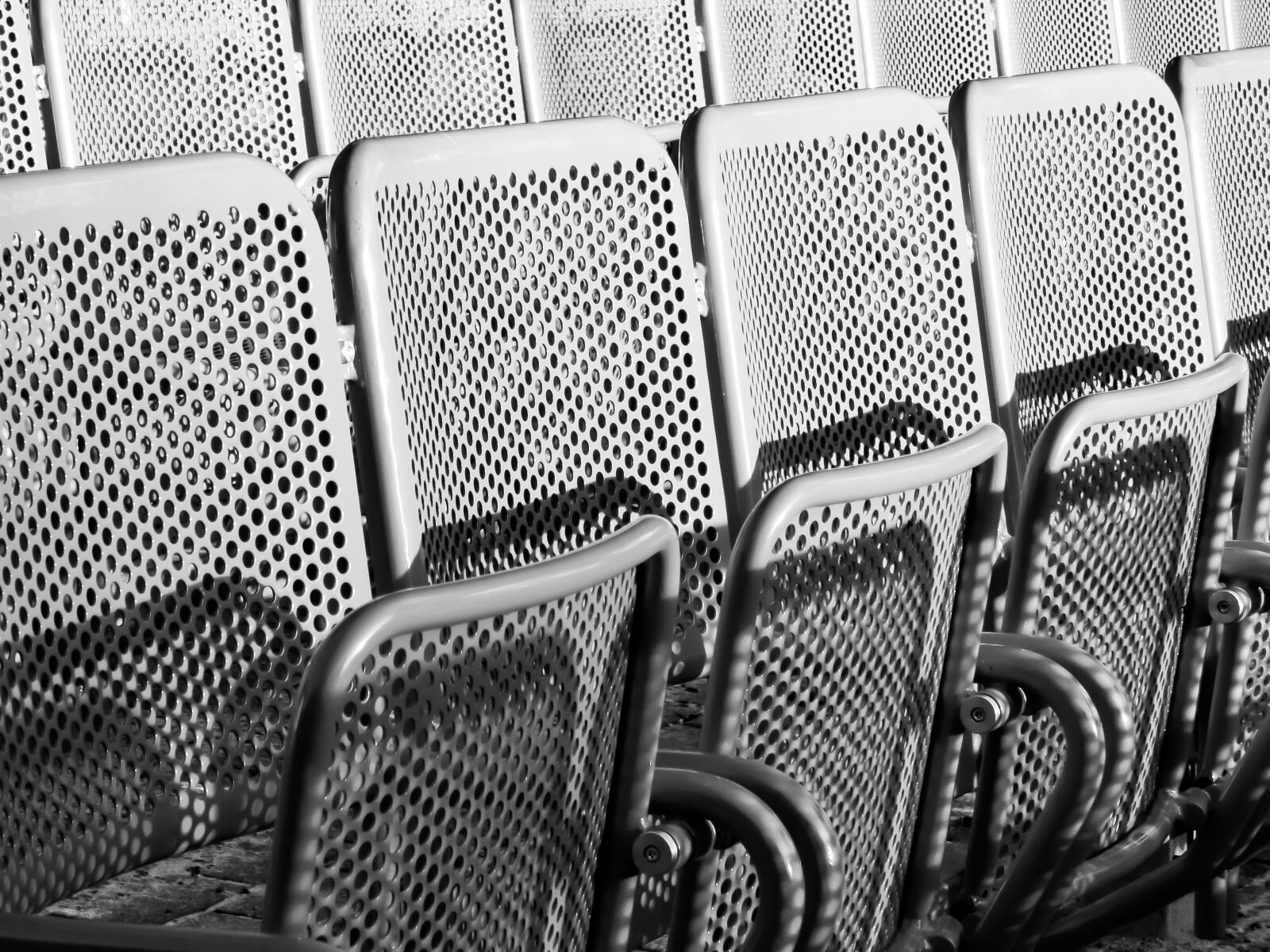 Panasonic DMC-FZ72 sample photo. Chair, seating, audience photography