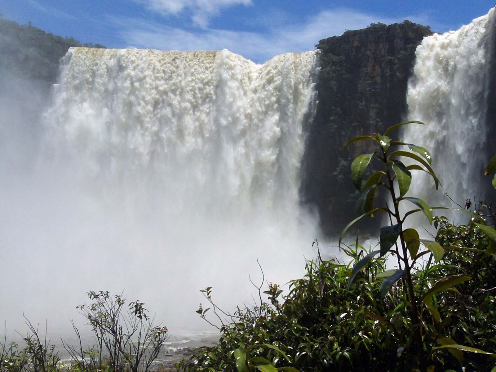 Kodak ZX1 POCKET VIDEO CAMERA sample photo. Fall, chicnak, meru, venezuela photography